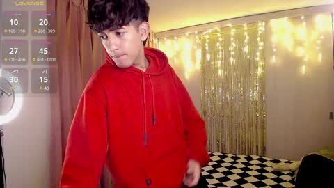 teo brown Independent model online show from December 31, 2024, 1:04 am
