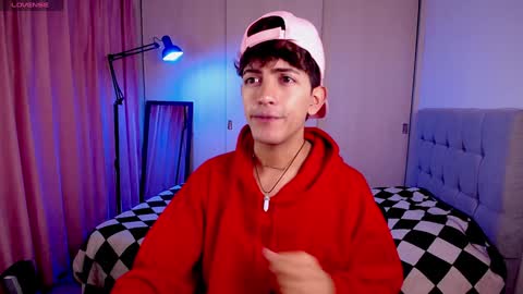 teo brown Independent model online show from January 31, 2025, 4:59 pm