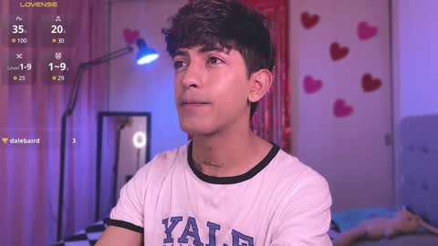 teo brown Independent model online show from February 6, 2025, 3:20 pm