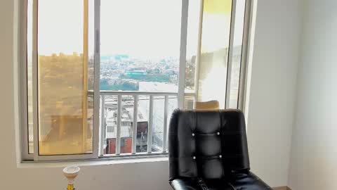 teomodel1 online show from January 7, 2026, 8:55 pm