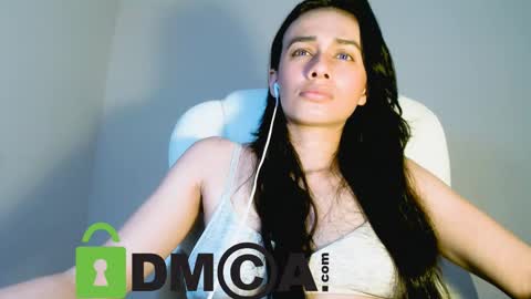 Snapshot of ter23m chatting on February 14, 2025, 1:13 am Lisa online show from February 14, 2025, 1:13 am