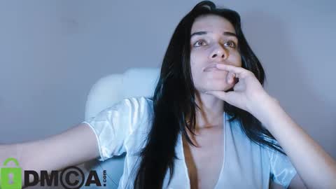 Snapshot of ter23m chatting on December 15, 2025, 4:44 pm Lisa online show from December 15, 2025, 4:44 pm