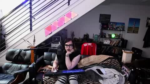 tonyatorch online show from May 18, 2026, 4:02 pm