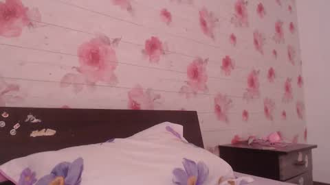 teresalovex online show from September 21, 2025, 2:08 pm