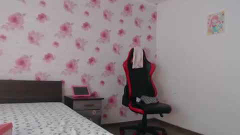 teressa_lovee online show from May 17, 2026, 10:55 am