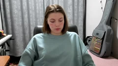 Anny Simpson online show from May 20, 2026, 8:26 pm