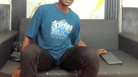 terranze_z online show from January 11, 2026, 6:35 pm