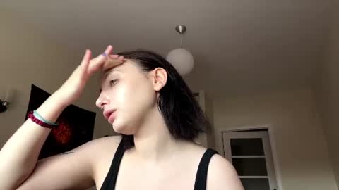 Helen online show from June 22, 2026, 9:28 am