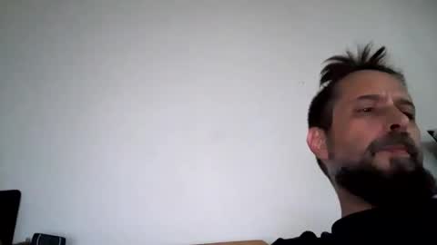 terre28 online show from March 11, 2025, 4:18 pm