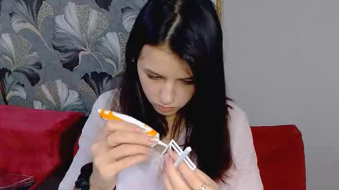 Snapshot of terrilynbritts chatting on November 6, 2025, 2:18 pm Jane online show from November 6, 2025, 2:18 pm