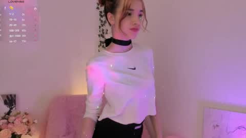 Caroline online show from May 21, 2026, 5:09 pm