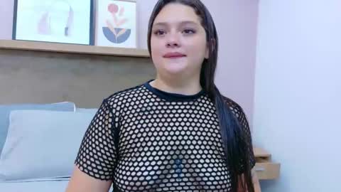 tessa stones online show from November 6, 2025, 11:59 pm