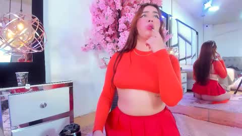  TESSA COOPER1  online show from November 21, 2025, 10:52 pm