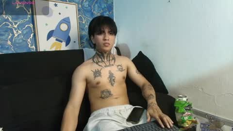 Snapshot of tessarion_black chatting on June 2, 2026, 4:25 am Tessarion online show from June 2, 2026, 4:25 am