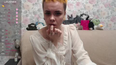 Tessy online show from May 26, 2026, 4:03 pm