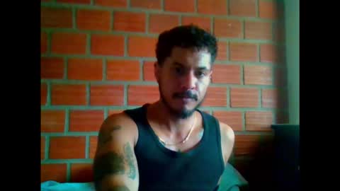 Snapshot of testotease chatting on January 11, 2026, 5:29 pm Milo online show from January 11, 2026, 5:29 pm