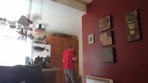 tetuo2 online show from September 17, 2025, 6:42 pm