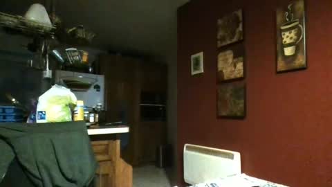 Snapshot of tetuo2 chatting on July 3, 2026, 3:35 am tetuo2 online show from July 3, 2026, 3:35 am