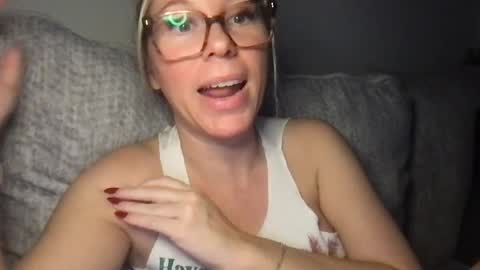 Daphne Summers online show from November 13, 2025, 3:49 am