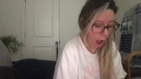 Daphne Summers online show from December 5, 2025, 6:26 pm