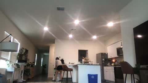 Daphne Summers online show from March 10, 2026, 8:03 pm