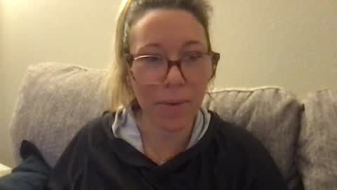 Daphne Summers online show from April 30, 2026, 1:34 am