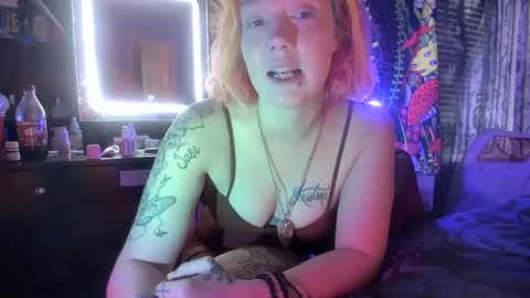Snapshot of texaspregogrllll chatting on September 16, 2025, 2:29 pm TEXASGIRLLLL online show from September 16, 2025, 2:29 pm