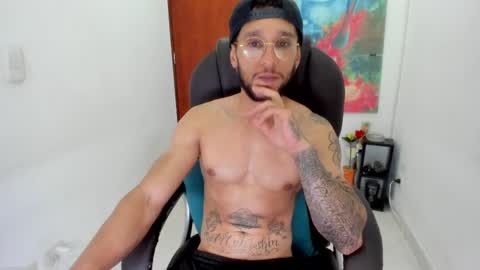 Cristhian Teylor online show from March 3, 2025, 1:53 am