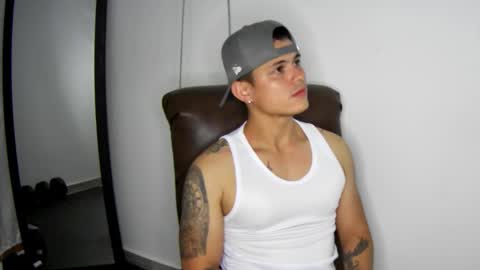 Teylor Fel online show from January 13, 2025, 3:34 am