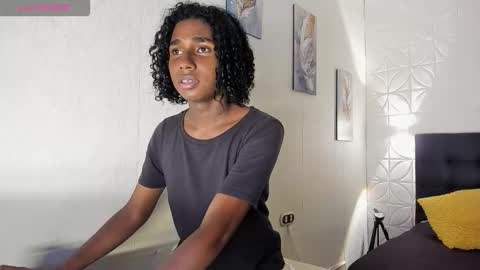 teylor_lovee online show from December 4, 2025, 9:12 pm