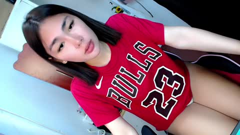 Snapshot of tgirljennie69 chatting on December 27, 2024, 10:48 pm jennie online show from December 27, 2024, 10:48 pm