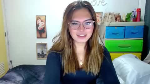 tgirlselena online show from October 6, 2025, 9:34 pm