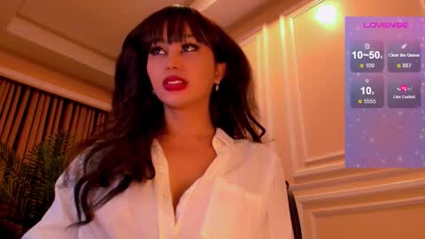 Snapshot of th3r3sa chatting on February 18, 2026, 9:55 pm th3r3sa online show from February 18, 2026, 9:55 pm