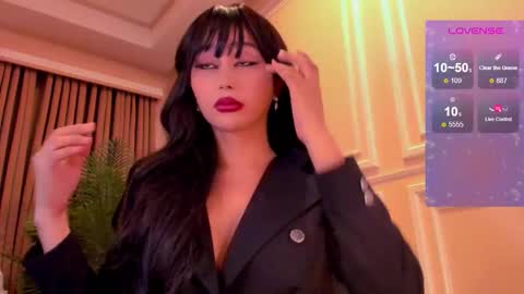 Snapshot of th3r3sa chatting on March 2, 2026, 11:06 am th3r3sa online show from March 2, 2026, 11:06 am