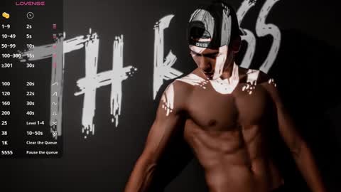 Snapshot of th_russ chatting on January 20, 2025, 4:12 pm INSTAGRAM Th1rss online show from January 20, 2025, 4:12 pm