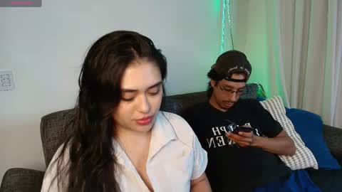 Snapshot of thaisadara24 chatting on May 8, 2026, 11:21 pm T H A I S online show from May 8, 2026, 11:21 pm