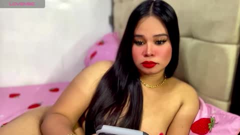 Ms. Thalia online show from December 15, 2025, 4:28 am