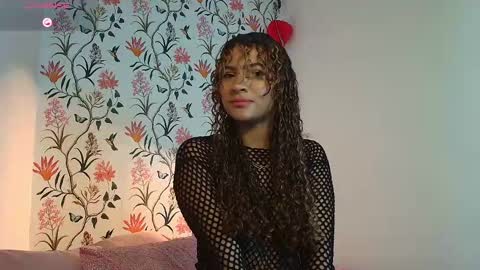 Thalia or Lia online show from February 20, 2025, 11:53 am