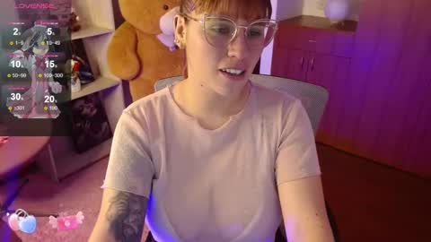 Snapshot of thamarajane1 chatting on December 9, 2024, 8:44 pm online show from December 9, 2024, 8:44 pm