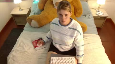 Snapshot of thamarajane1 chatting on January 8, 2025, 9:23 pm online show from January 8, 2025, 9:23 pm