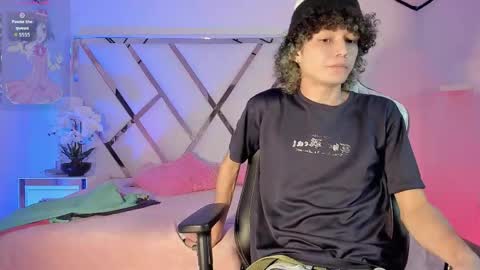 thanier_18 online show from May 28, 2026, 7:22 pm