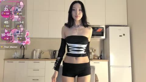 Snapshot of thanos_world1321002 chatting on February 21, 2025, 9:43 pm thanos_world1321002 online show from February 21, 2025, 9:43 pm