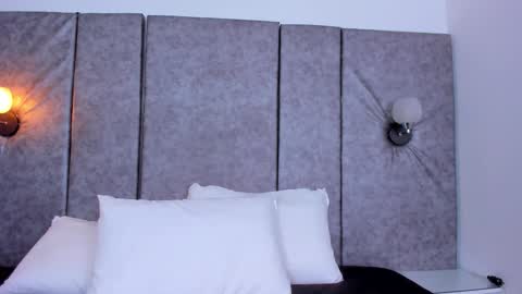 thara webstter online show from November 19, 2025, 11:32 am