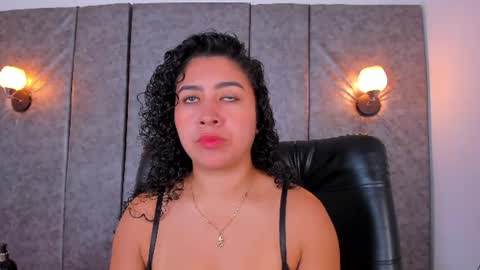 Snapshot of thara_webstter chatting on July 8, 2026, 11:37 am thara webstter online show from July 8, 2026, 11:37 am