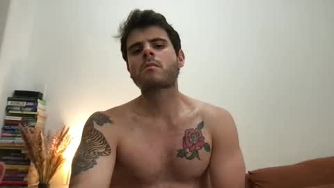 Snapshot of thatfeelsgoood chatting on October 14, 2025, 9:37 pm thatfeelsgoood online show from October 14, 2025, 9:37 pm