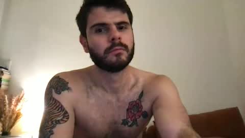 Snapshot of thatfeelsgoood chatting on November 5, 2025, 11:05 pm thatfeelsgoood online show from November 5, 2025, 11:05 pm