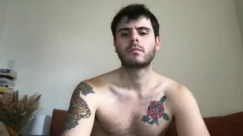 Snapshot of thatfeelsgoood chatting on November 14, 2025, 6:39 pm thatfeelsgoood online show from November 14, 2025, 6:39 pm