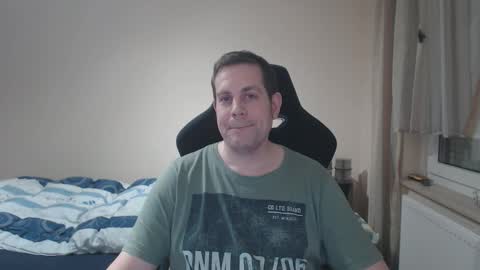 thatguyyeahhim online show from November 15, 2025, 12:30 am