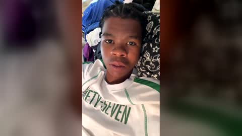 Snapshot of thatoneguy2802 chatting on January 6, 2026, 8:29 am thatoneguy2802 online show from January 6, 2026, 8:29 am