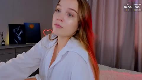 Snapshot of thatonerabbit chatting on September 15, 2025, 11:10 am Alice online show from September 15, 2025, 11:10 am